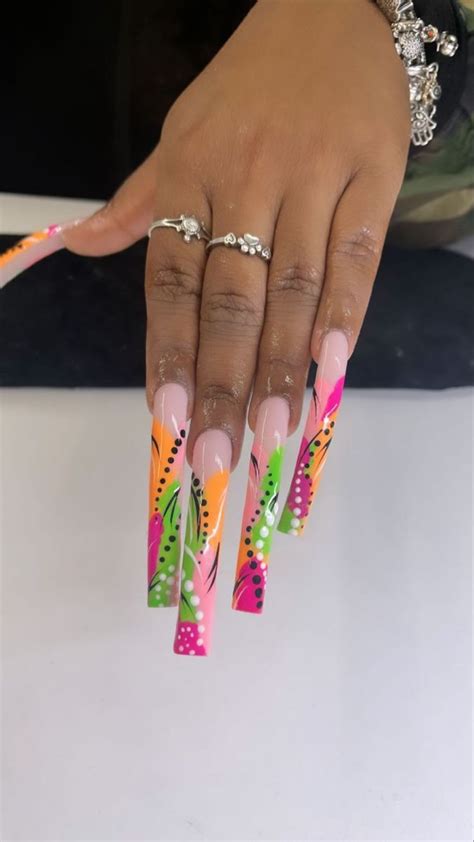 are fake nails tacky